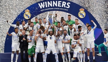 欧冠之夜：利物浦魔鬼主场绝杀玄学绽放